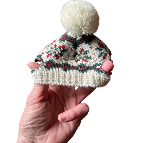 Stuffed Bear Outfit: Red, Green & Warm White Turtleneck Sweater & Tossel Cap - Picture 4 of 5